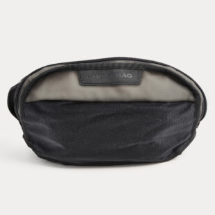 Innenseite einer Bauchtasche - Klettvelours zum Organisieren von Gear
